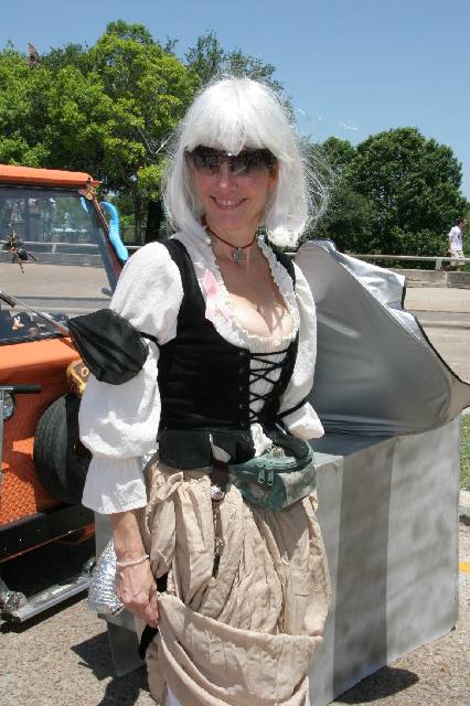 v2006_ArtCar_3_Parade 234 